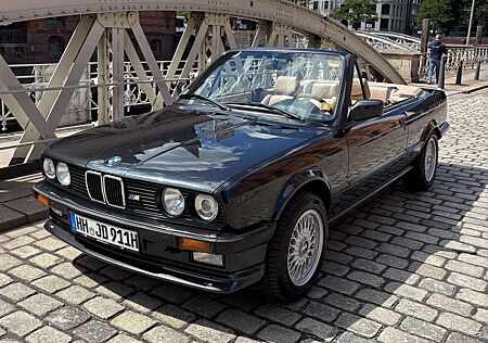 BMW 325 i Cabrio E30 Scheckheft/2Hd/Erstlack/Historie/Top