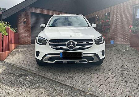 Mercedes-Benz GLC 300 e 4Matic 9G-TRONIC