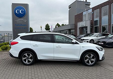 Ford Focus 1.5 Turnier Active X AHK+LED+Easy Parking