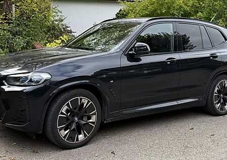 BMW iX3 Impressive
