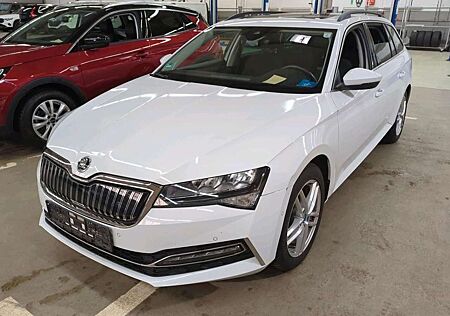 Skoda Superb Combi Ambition iV DSG Amundsen Panorama