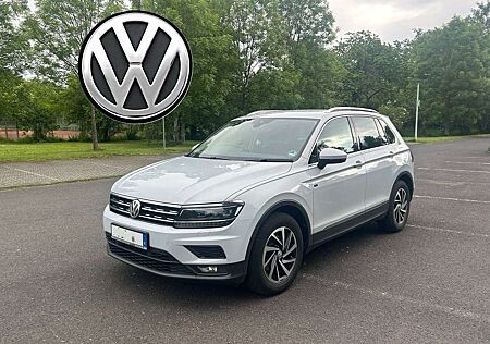 VW Tiguan Volkswagen 1.4 TSI Join BMT LED NAVI ACC AHK STANDHZG.