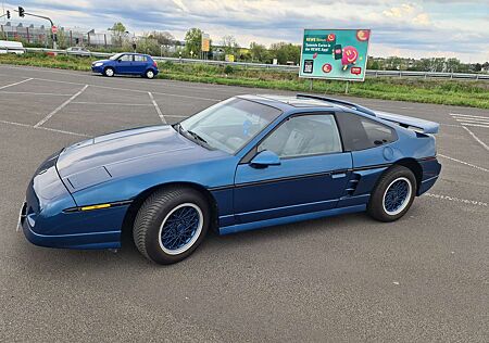 Pontiac Fiero V6 GT