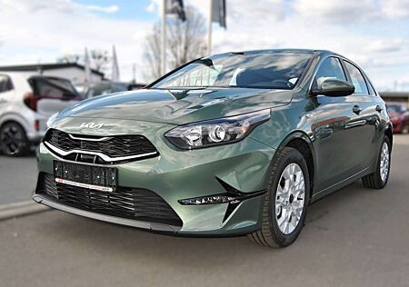 Kia Cee'd Ceed / 1.0 T-GDI 100 Vision UVP 29.879 EUR