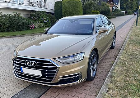 Audi A8 quattro sehr gepflegt, umfangreiche Ausstattung