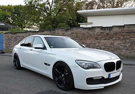 BMW 730d 730 7er Diesel - M Paket ab Werk-Alpinweiss 3-TOP!