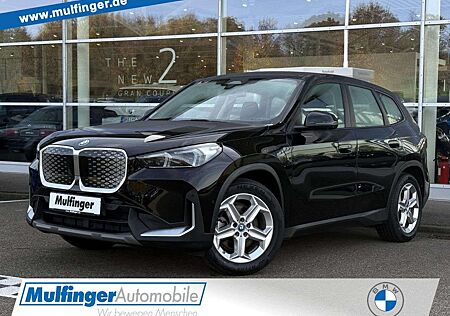 BMW iX1 x30 SurView HUD LiveProf.KomfZug AHK Park+ LED