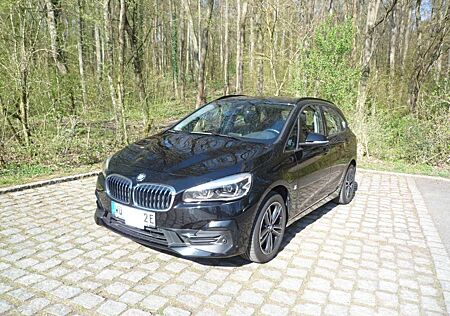 BMW 225xe 225 iPerform. Active Tourer Sport Line, Business