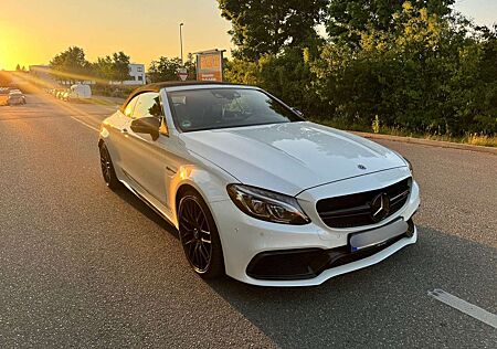 Mercedes-Benz C 63 AMG Cabrio Speedshift 7G-MCT