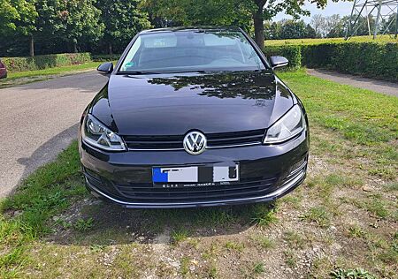 VW Golf Volkswagen 1.2 TSI BlueMotion Technology Lounge