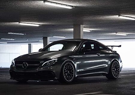 Mercedes-Benz C 63 AMG AMG C 63 Coupe S AMG Edition 1 no OPF dt. Fzg