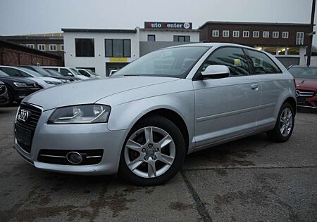 Audi A3 1.6 TDI/S Tronic/SHZ/PDC/Tempomat