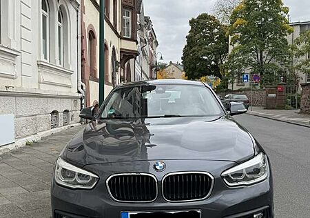 BMW 120 i Advantage