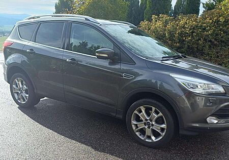 Ford Kuga Diesel 2.0 TDCi 4x4 Aut. Titanium