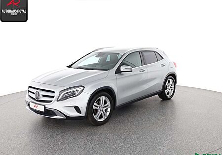 Mercedes-Benz GLA 200 EXKLUSIV HARMAN/K,KAMERA,MEMORY,AHK,SH