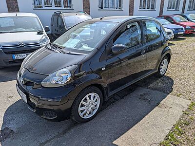 Toyota Aygo Aygo  5-Türer Team,Klima,ZV/FB,TÜV 04/2028
