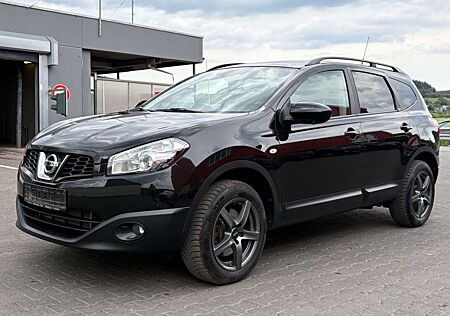 Nissan Qashqai +2 360 4X4 Pano 7Sitzer Xenon Navi Leder