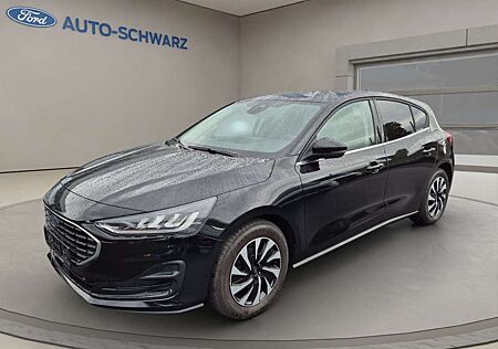 Ford Focus Lim. Titan 1.0 l EcoBoost 8-fach bereift
