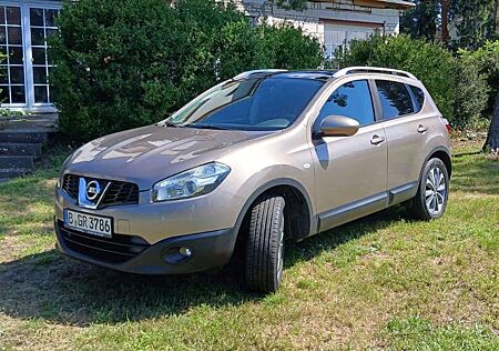 Nissan Qashqai 2.0 4 x 4 tekna