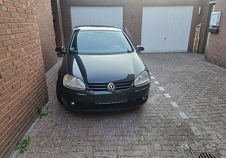 VW Golf Volkswagen V 3-Türer 1.6 Sportline
