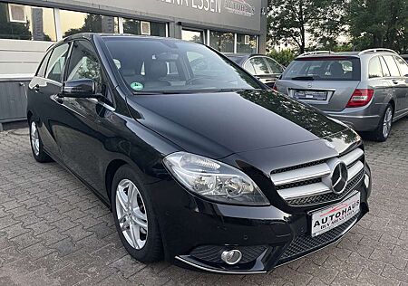 Mercedes-Benz B 180 CDI Sport-Paket 7G-DCT BlueEfficiency Schwarz Top