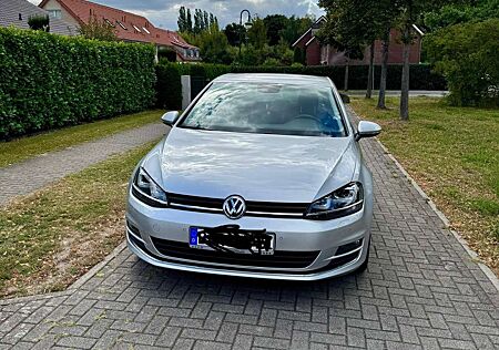 VW Golf gebraucht kaufen VW Golf Volkswagen 1.6 TDI 4Motion BlueMotion Technology