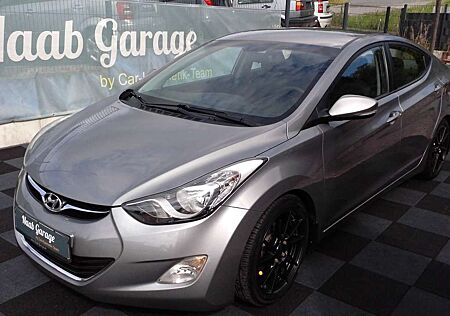 Hyundai Elantra 1.6i GLS