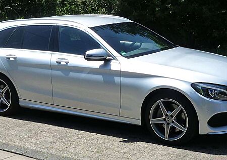 Mercedes-Benz C 400 4Matic T 9G-TRONIC AMG Line