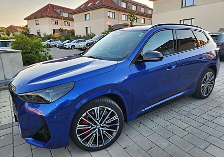BMW X1 xDrive23i
