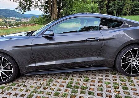 Ford Mustang Unfallfrei! 2.3 10G US Premium