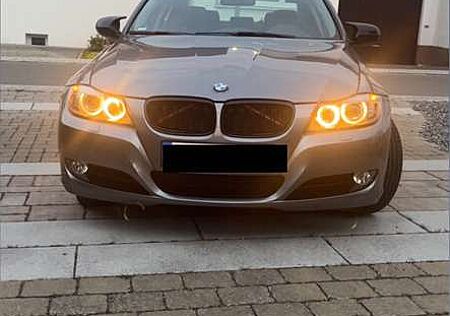 BMW 320i 320 Edition Exclusive