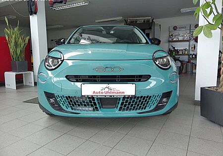 Fiat 600 1,2 POP Hybrid