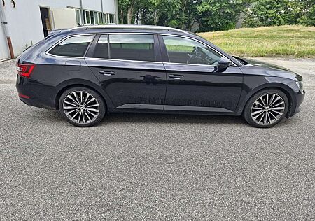 Skoda Superb Combi 2.0 TDI DSG L