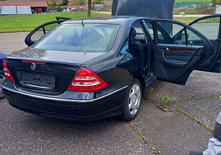 Mercedes-Benz C 240 Classic