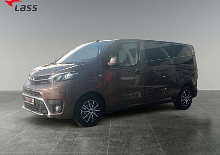 Toyota Pro Ace Proace Verso 2.0 177PS Shuttle Plus AHK, Kamera