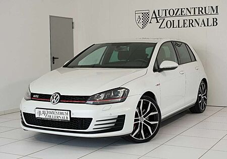 VW Golf Volkswagen VII GTI *1.HAND*SCHALTER*XENON*TOP ZUSTAND*