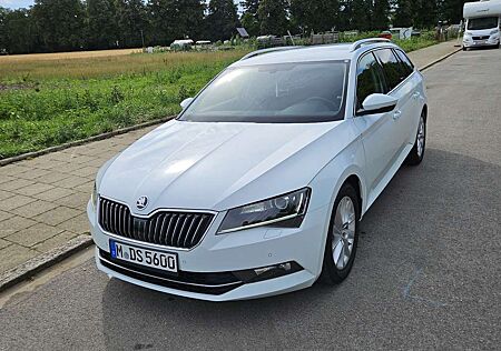 Skoda Superb Combi 2.0 TDI DSG Ambition