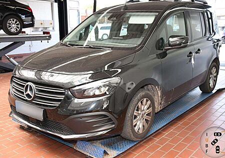Mercedes-Benz T-Klasse T-Class T -Klasse 180 d Leder Navi Edition