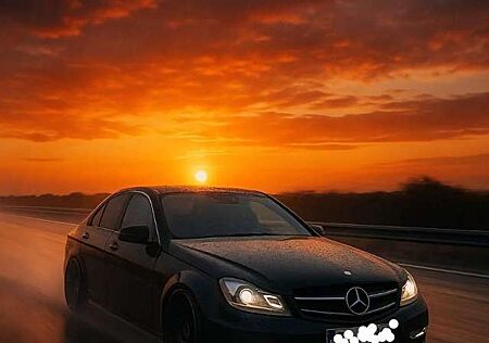 Mercedes-Benz C 350 CDI DPF (BlueEFFICIENCY) 7G-TRONIC Elegance