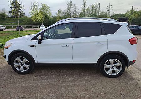 Ford Kuga 2.0 TDCi 4x4 Aut. Titanium