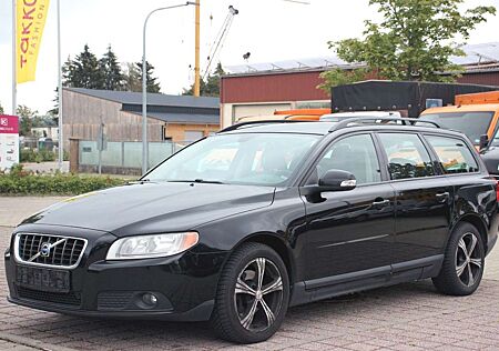 Volvo V70 2.4 D5 # Automatik # Alufelgen