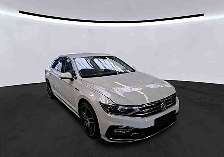 VW Passat Volkswagen 1.5 TSI R-Line Limo*DSG*VIRTUAL*MATRIX*