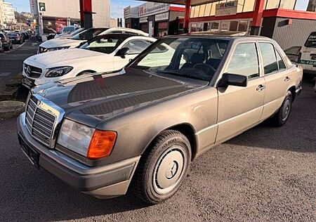 Mercedes-Benz 230 E W124- Schiebedach- Guter Zustand