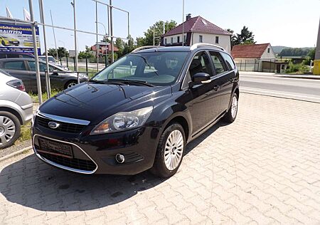 Ford Focus Titanium Automatik Alu. PDC Klima Sitzh. HU AU Neu