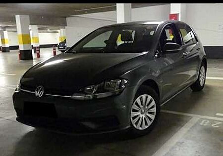 VW Golf Volkswagen Trendline BMT/Start-Stopp