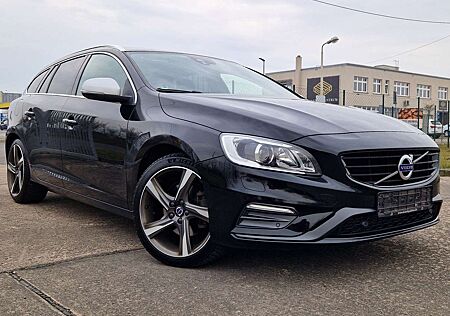 Volvo V60 D4 Geartronic R-Design Aut. Navi Xenon Kamera