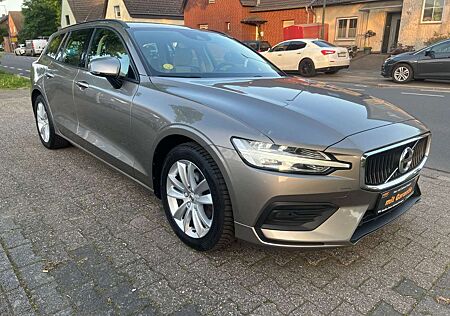 Volvo V60 Kombi Momentum/1.HD/T.LEDER/AHK/NAVI/PDC