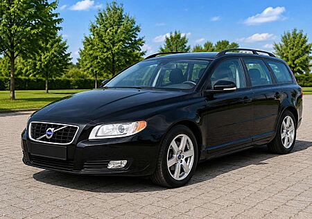 Volvo V70 V70 D4 *AUTOMATIK*UNFALLFREI*AHK*SERVICE bei VOLVO*