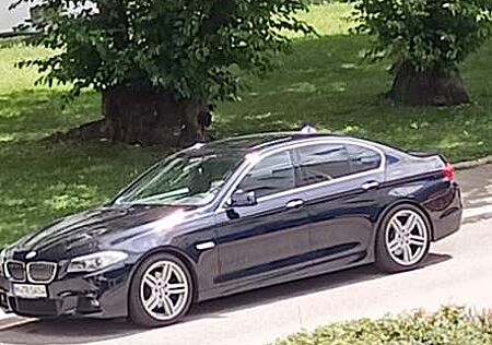 BMW 520d 520 M Packet Top Zustand große Navi Schiebedach