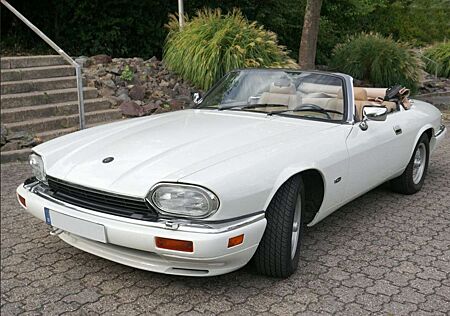 Jaguar XJS Cabrio 2.Hand wenig Laufleistung